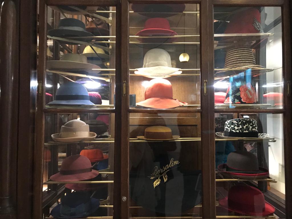 Venti cappelli che hanno cambiato il mondo